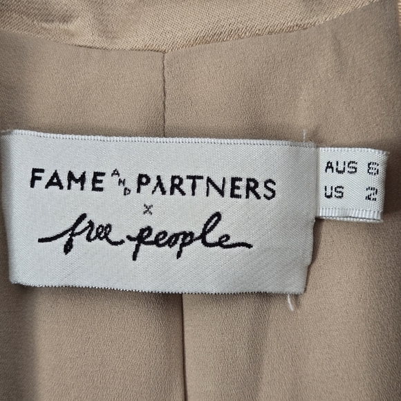 Fame and Partners X Free People Women's Tan Satin Longline Oversized Open Blazer - Picture 5 of 9